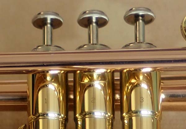 Red Brass Trumpet(cylinderFobverse)