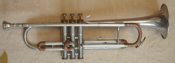 Nikkan Trumpet TR-134 with OLD cork&mouthpiece